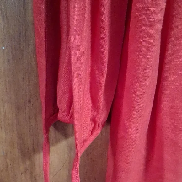 The Limited Scarlet Lace Detail Blouse - Picture 7 of 9